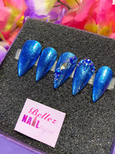 Load image into Gallery viewer, Sapphire Ring