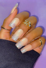 Load image into Gallery viewer, Icicle