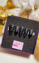 Load image into Gallery viewer, Leo Latex