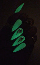 Load image into Gallery viewer, LimeLIGHT